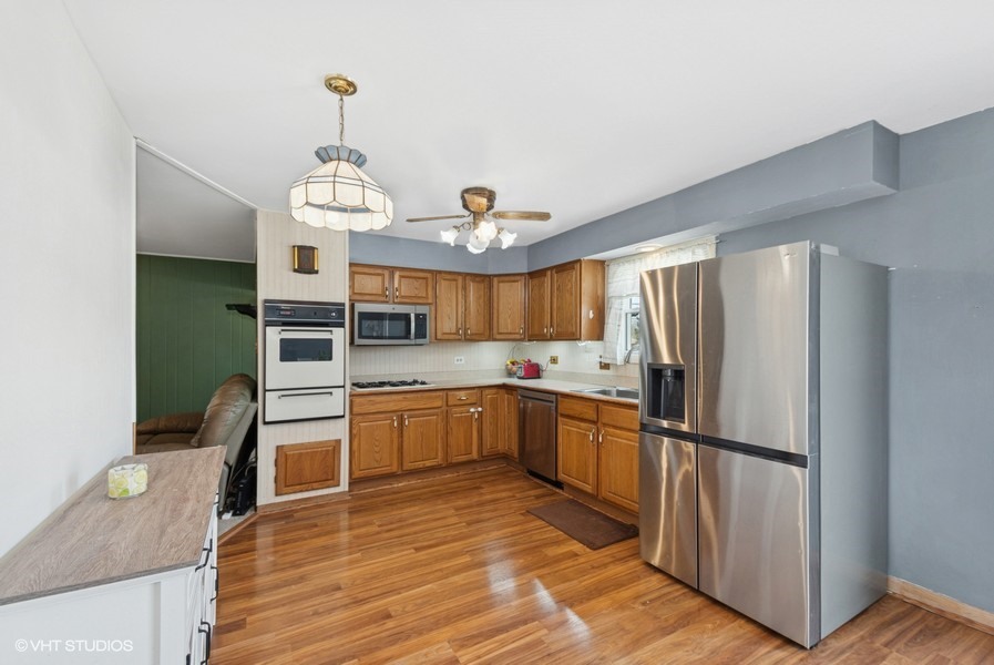 6232 El Morro Lane Oak Forest, IL 60452 - Photo 4 of 17