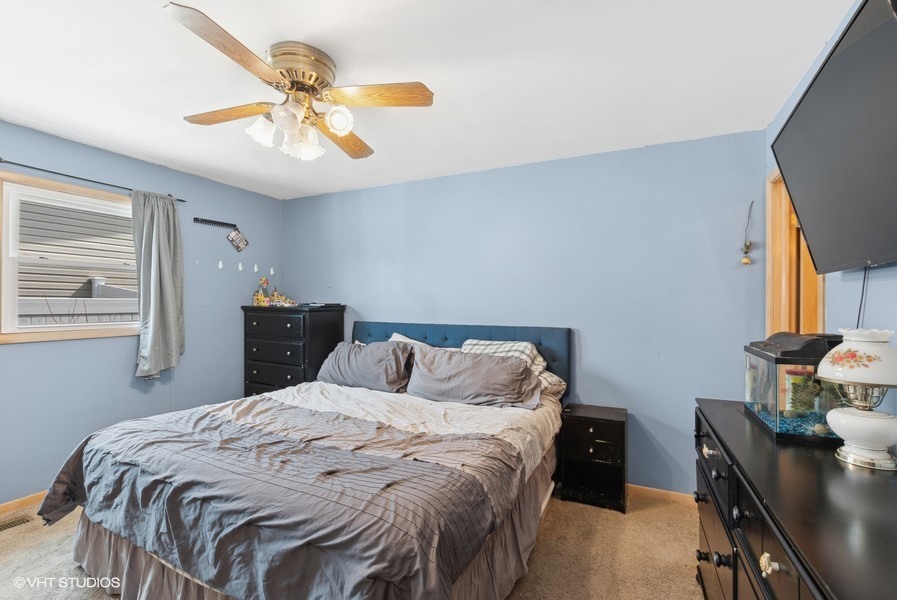 6232 El Morro Lane Oak Forest, IL 60452 - Photo 9 of 17