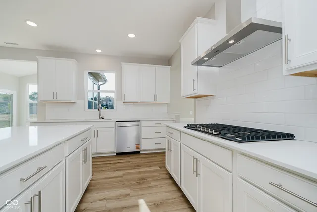 $494,000 | 7242 Barrett Drive, Brownsburg, IN 46112