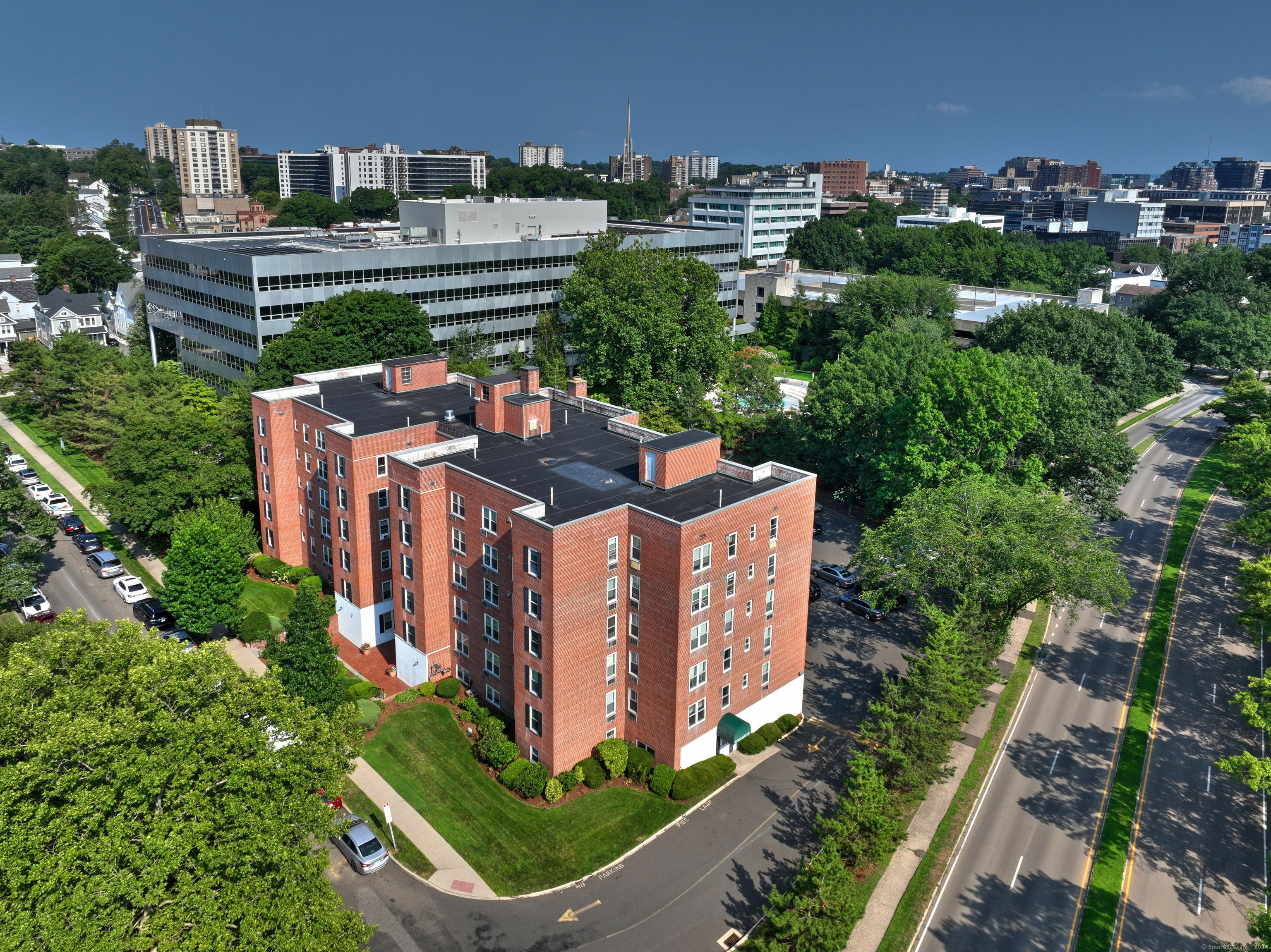 7 4th Street, Unit 5F Stamford, CT 06905 - Photo 25 of 33