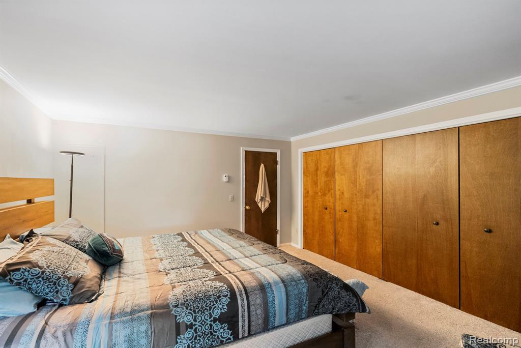 5115 Lakeshore Road Lexington, MI 48450 - Photo 15 of 55