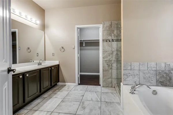 $2,400 | 7702 Belcrest Drive, Frisco, TX 75034