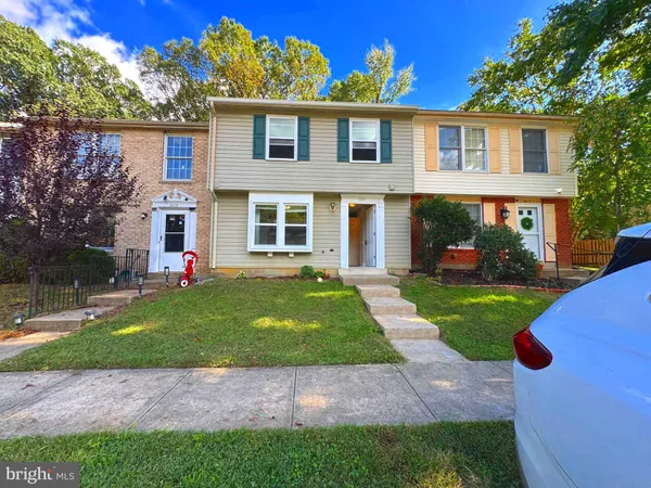 $362,900 | 3615 Wharf Lane, Triangle, VA 22172