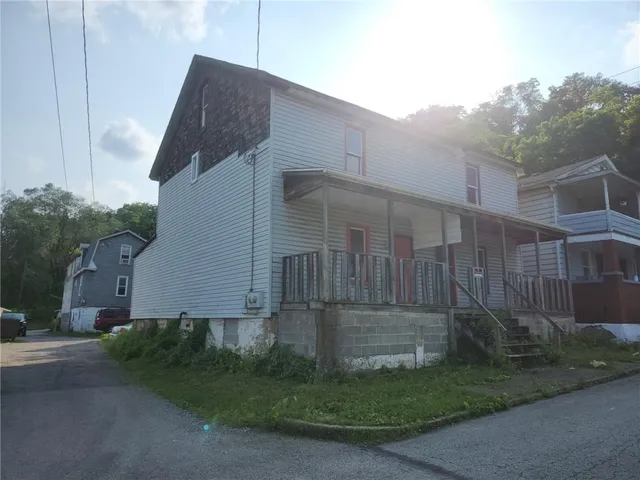 $17,500 | 54 Elm Street, Natrona Heights, PA 15065