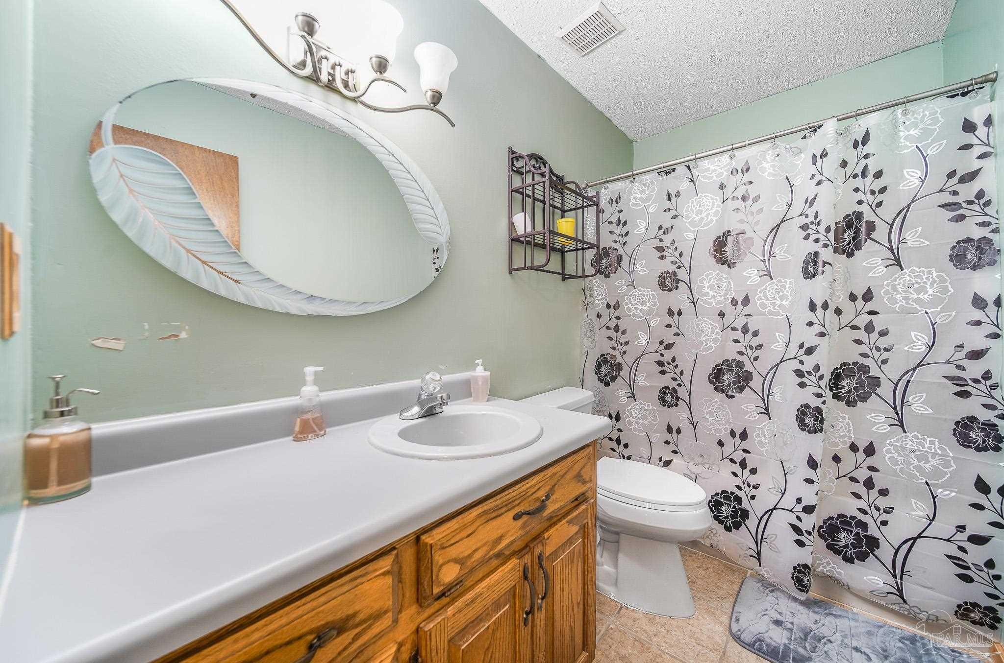 5260 Crowson Road Pensacola, FL 32526 - Photo 12 of 22 Gallery Image 12