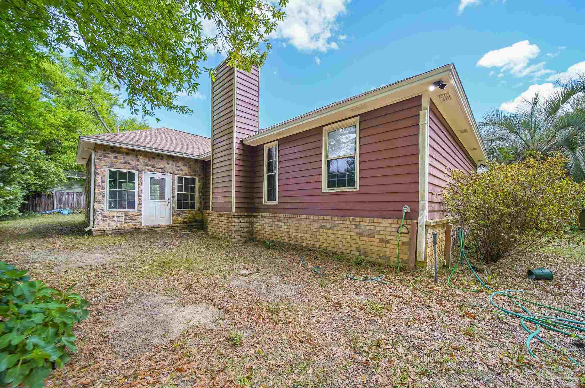 5260 Crowson Road Pensacola, FL 32526 - Photo 15 of 22 Gallery Image 15