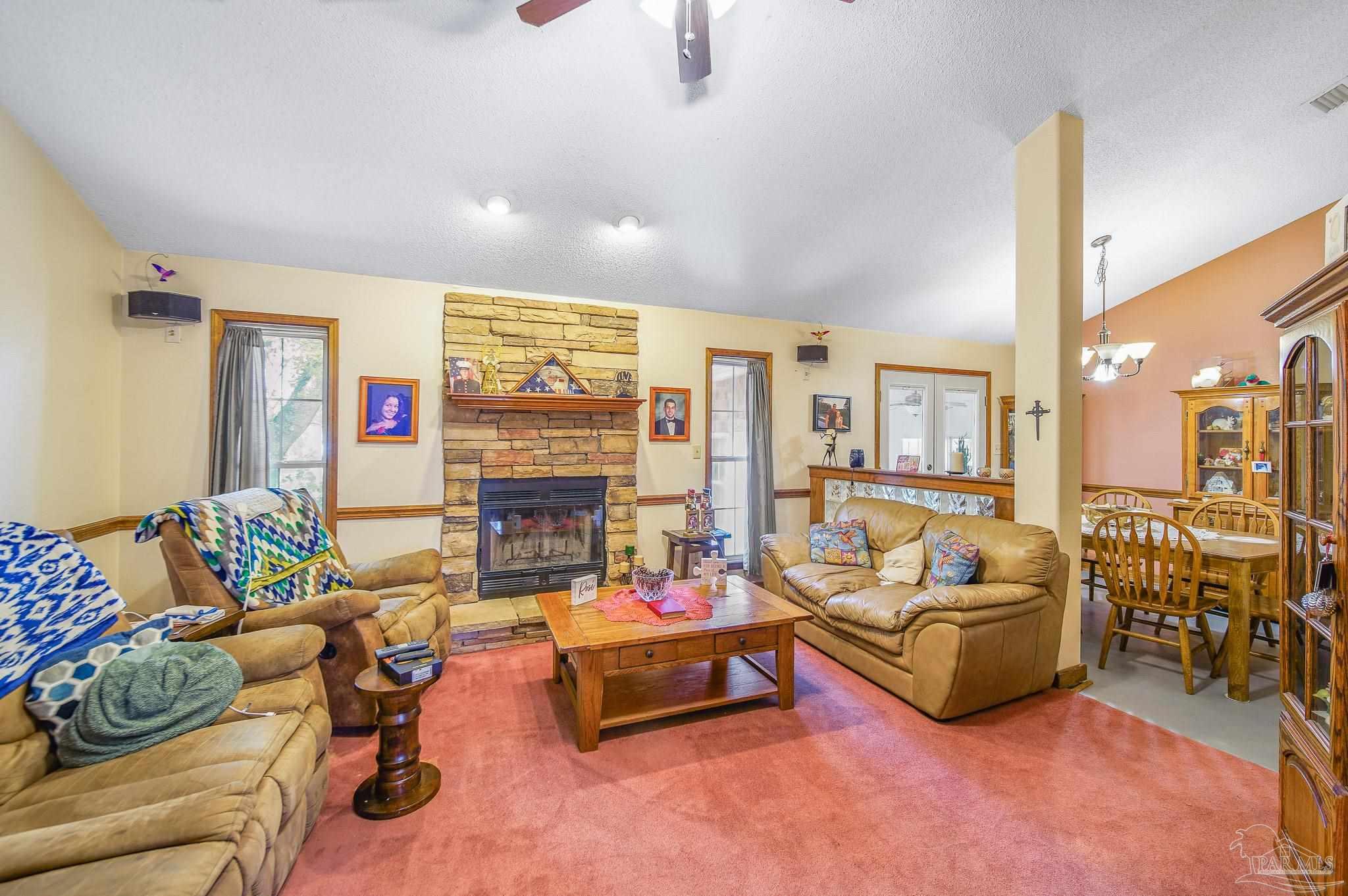 5260 Crowson Road Pensacola, FL 32526 - Photo 2 of 22 Gallery Image 2