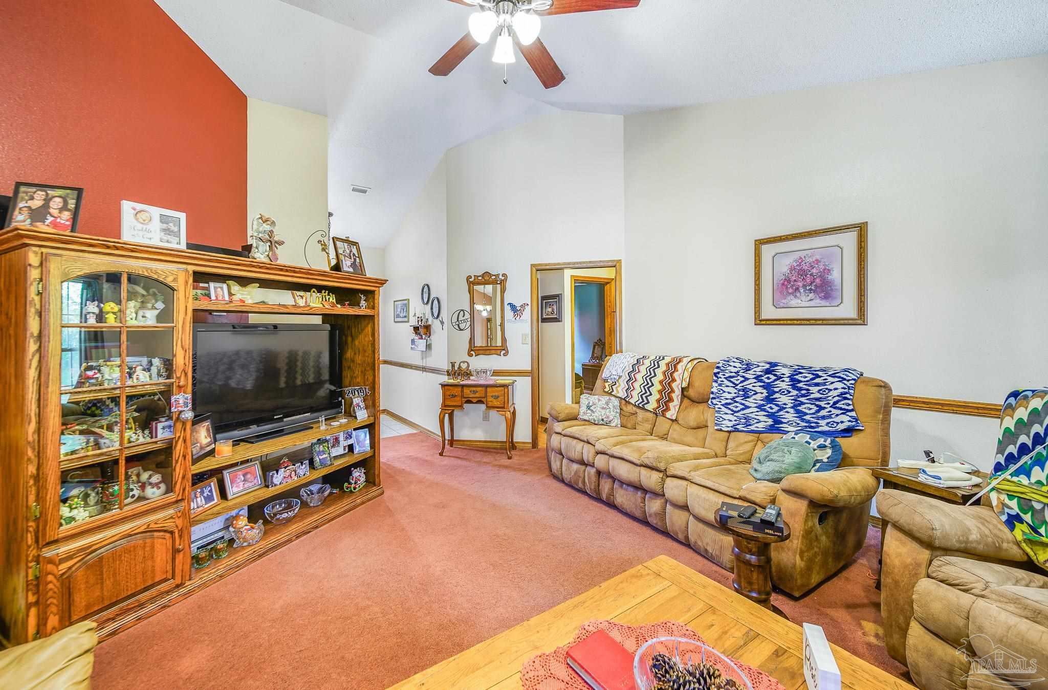 5260 Crowson Road Pensacola, FL 32526 - Photo 4 of 22 Gallery Image 4