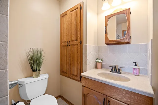 $498,000 | N799 Waubunsee Trail, Unit 1, Fort Atkinson, WI 53538