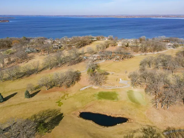 $498,000 | N799 Waubunsee Trail, Unit 1, Fort Atkinson, WI 53538