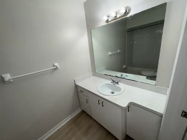 $1,695 | 4120 Maine Street, Unit 8, Lake Worth Beach, FL 33461