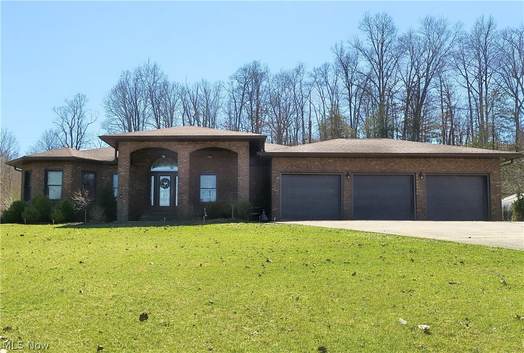 10174 Veto Road Belpre, OH 45714 - Photo 1 of 45 Front view of brick home