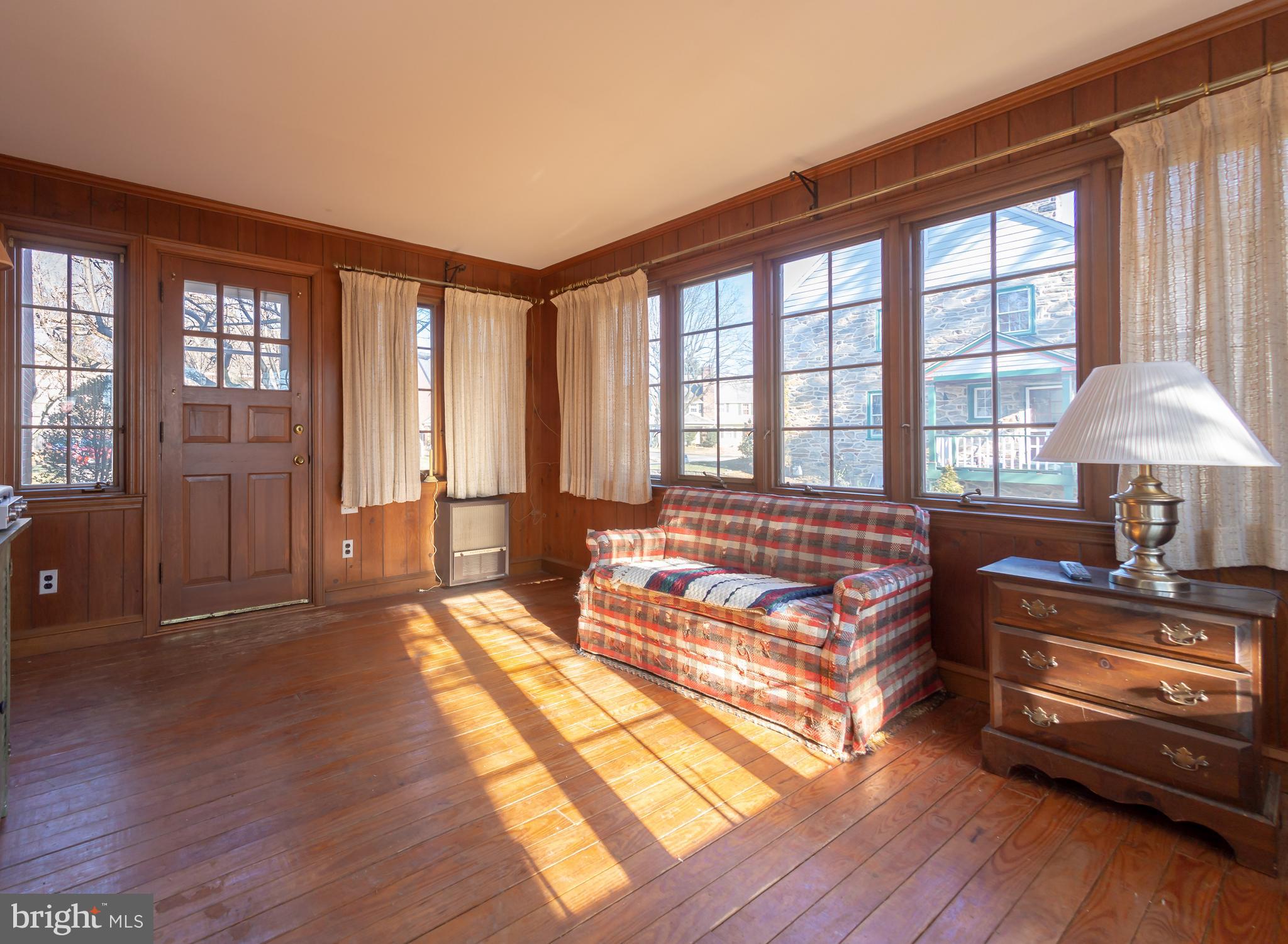 114 Madison Road Lansdowne, PA 19050 - Photo 9 of 20 Family Room