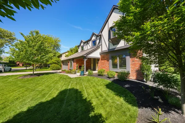 $699,999 | 5850 Moray Court, Dublin, OH 43017