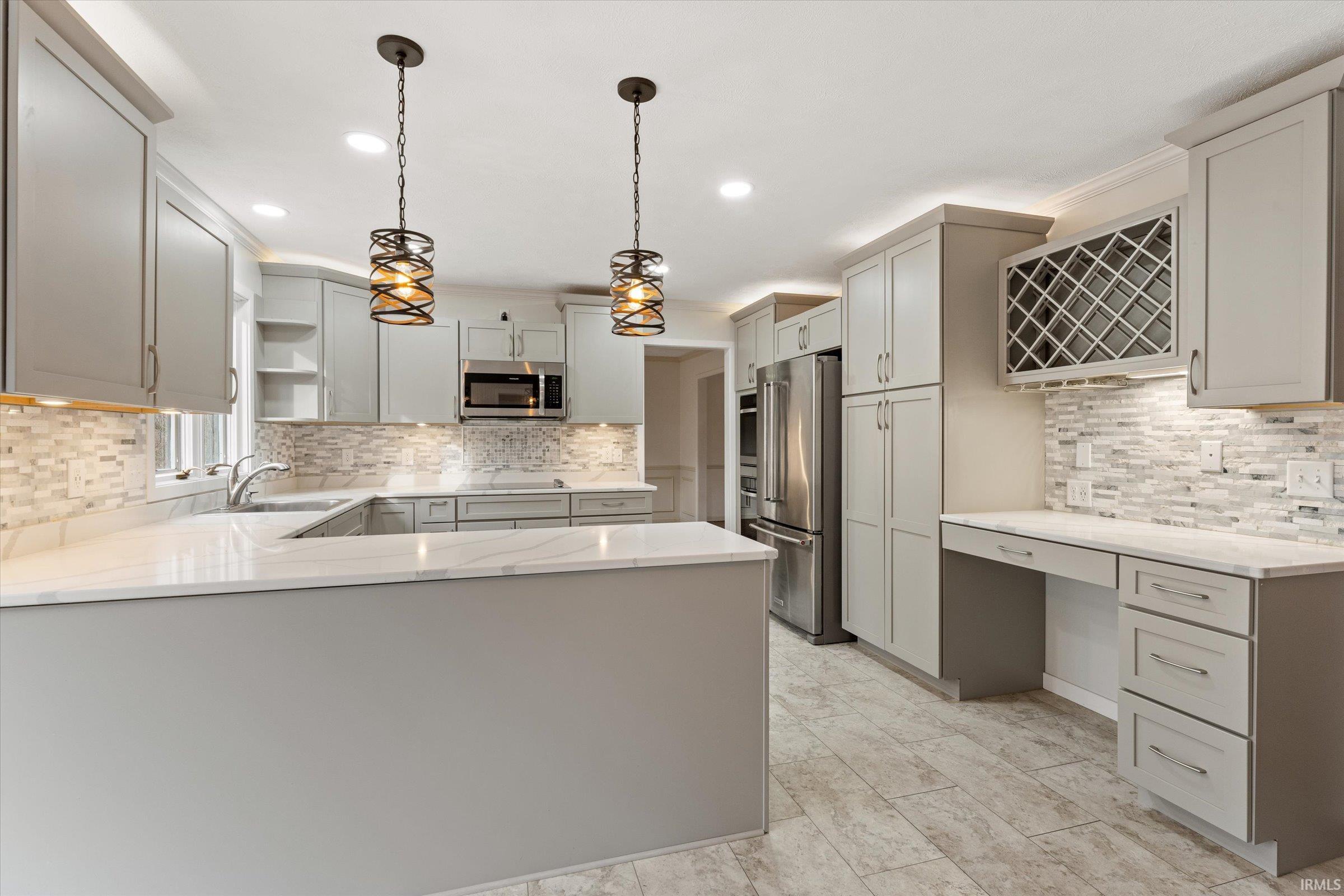 51981 Farmington Square Road Granger, IN 46530 - Photo 12 of 36