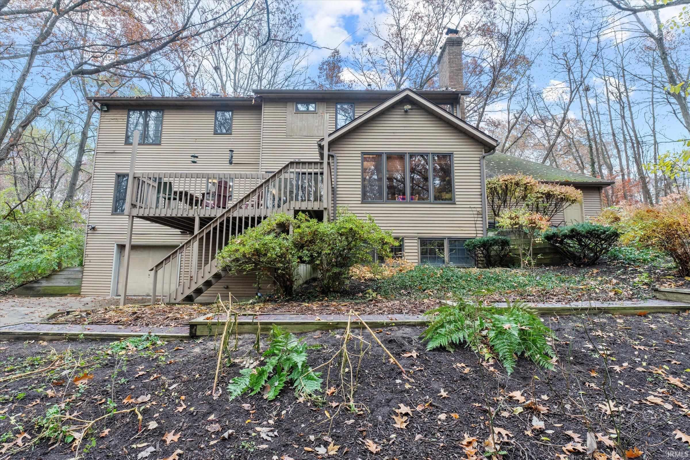 51981 Farmington Square Road Granger, IN 46530 - Photo 3 of 36