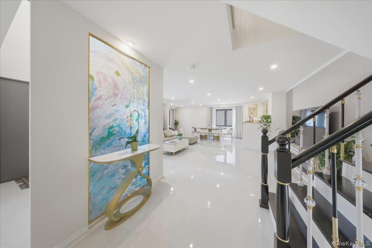 2 Elf Road Syosset, NY 11791 - Photo 9 of 32
