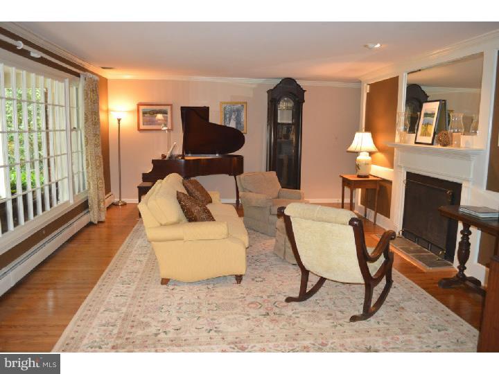 23 Forest View Road Rose Valley, PA 19086 - Photo 10 of 25 Living Room