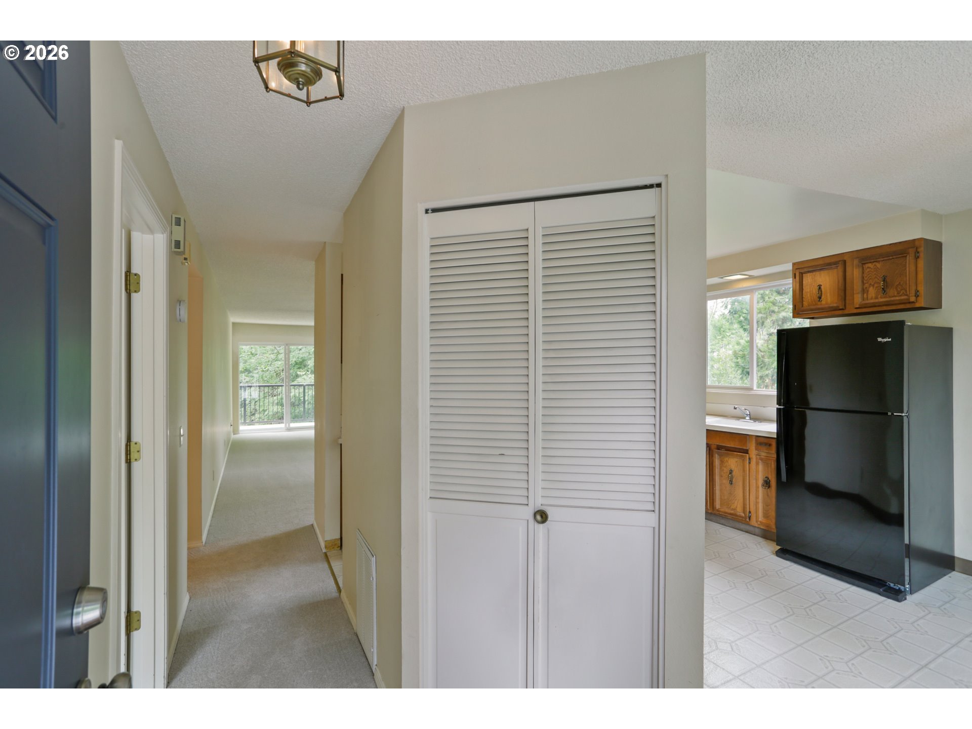 5113 Southwest Oleson Road Portland, OR 97225 - Photo 5 of 29