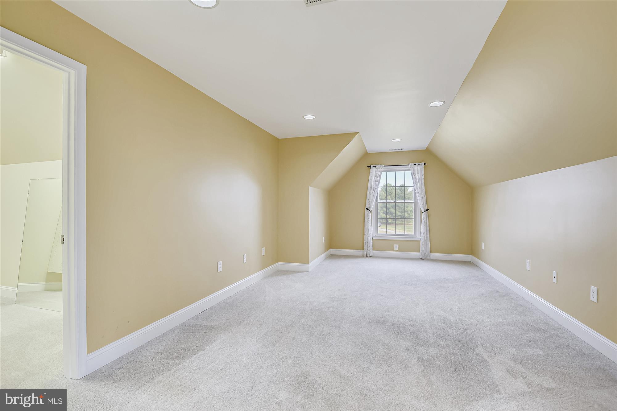 2033 Cox Road Jarrettsville, MD 21084 - Photo 30 of 38 Sitting room or extra Den off Primary
