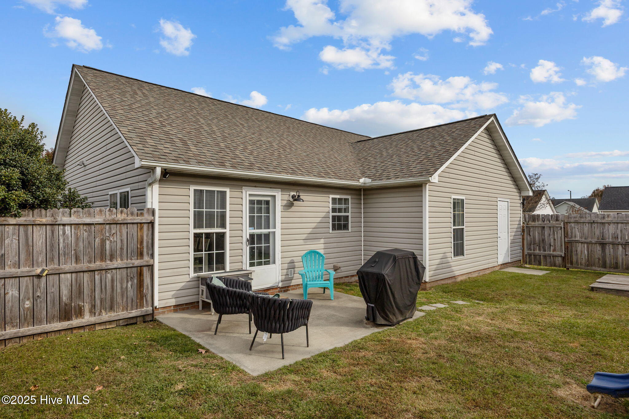 338 Meadow Drive Ayden, NC 28513 - Photo 40 of 53 51-web-or-mls-IMG_7409