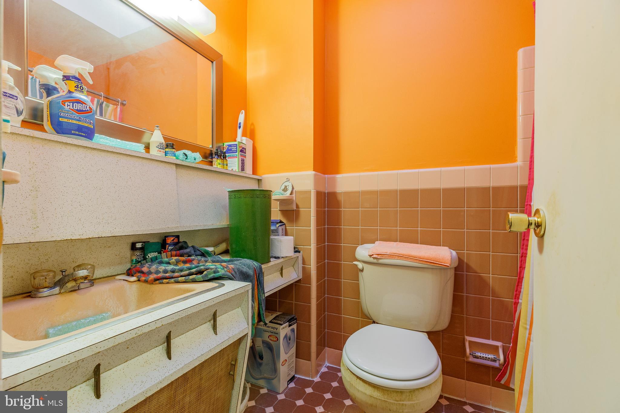 9940 Sandy Road Philadelphia, PA 19115 - Photo 10 of 13 Gallery Image 10