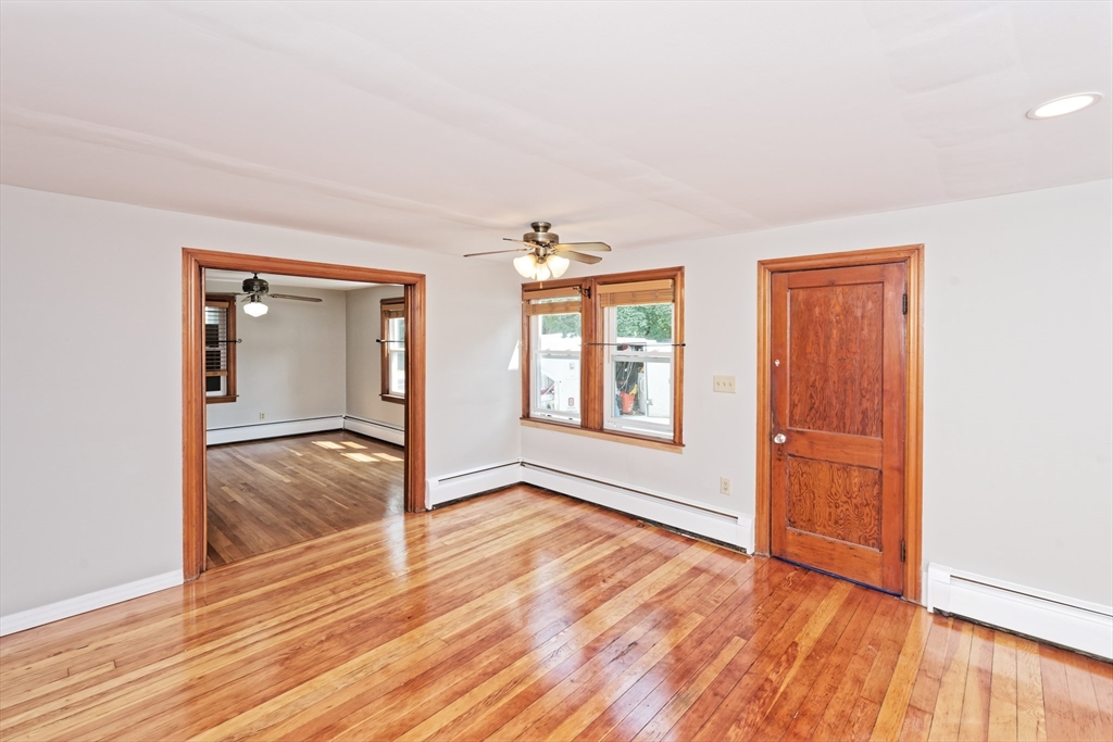 64 Oak Street, Unit 1 Uxbridge, MA 01569 - Photo 13 of 29