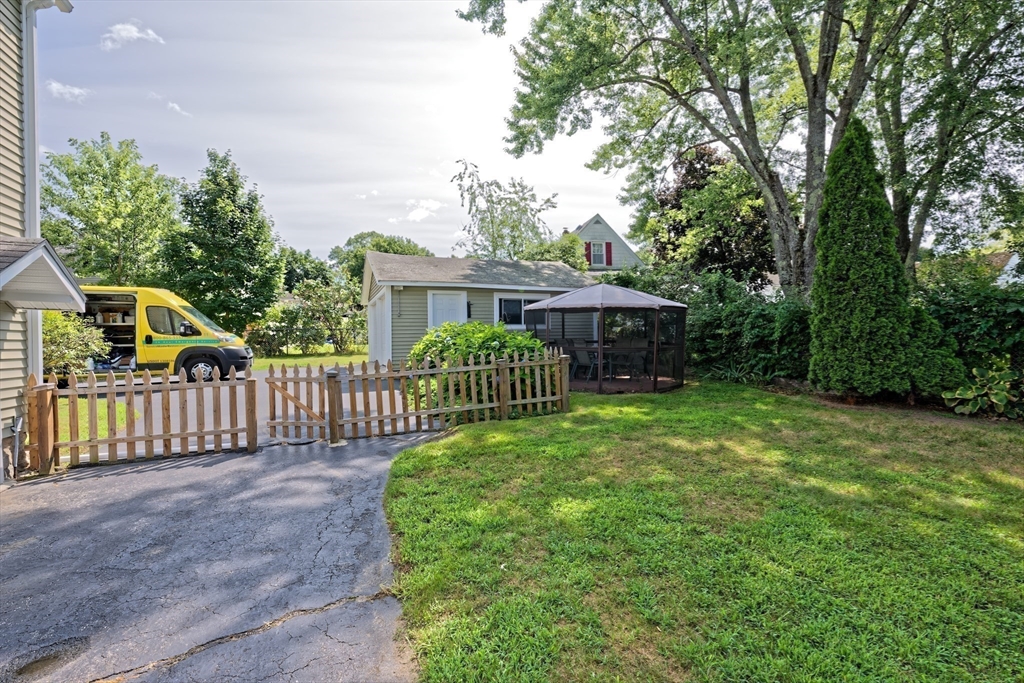 64 Oak Street, Unit 1 Uxbridge, MA 01569 - Photo 26 of 29