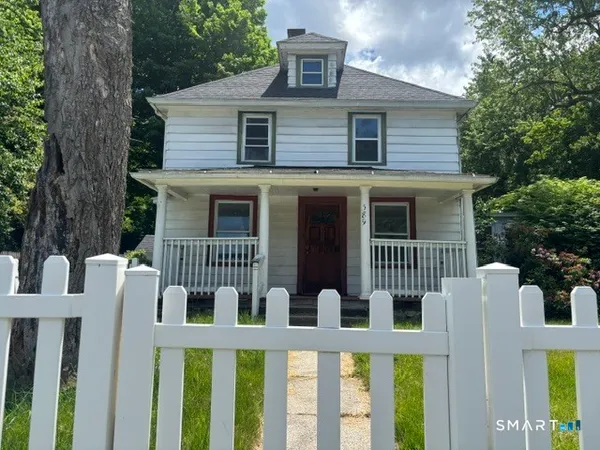 $2,500 | 389 South Main Street, Plymouth, CT 06786