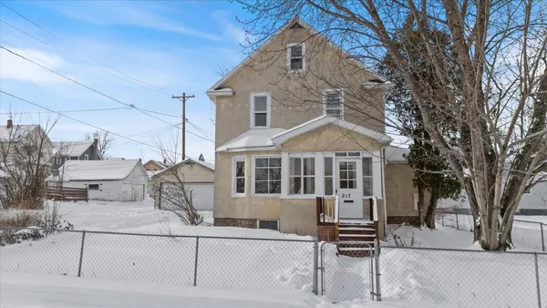 $129,700 | 217 3rd Avenue Northwest, Chisholm, MN 55719