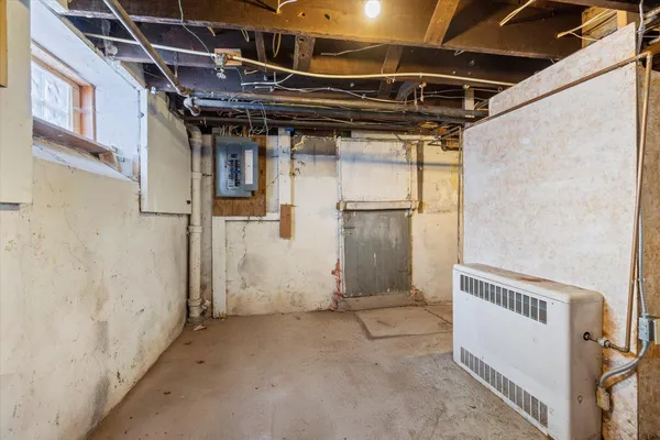 $129,700 | 217 3rd Avenue Northwest, Chisholm, MN 55719