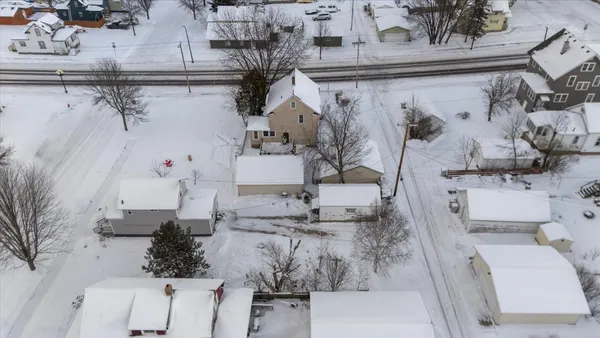 $129,700 | 217 3rd Avenue Northwest, Chisholm, MN 55719