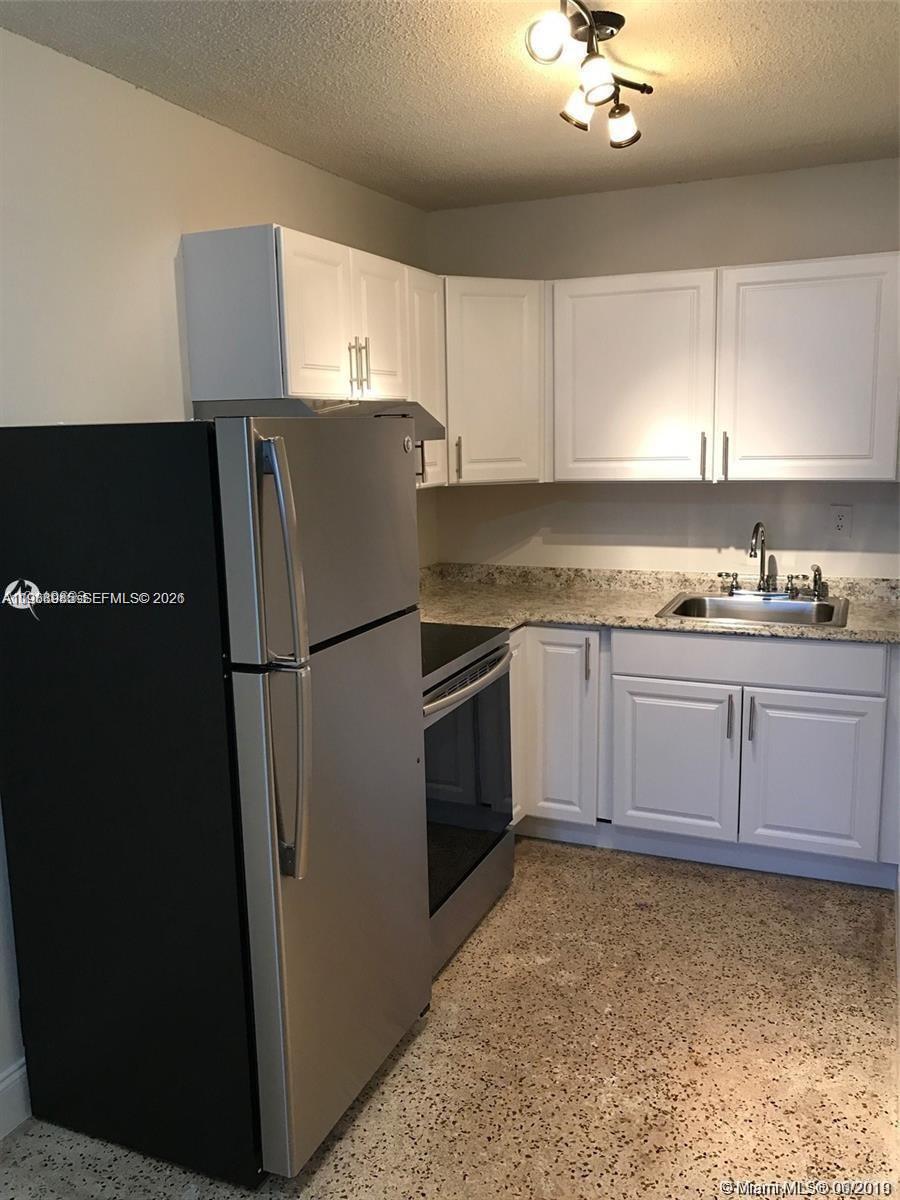 142 Southwest 18th Avenue, Unit 9 Miami, FL 33135 - Photo 2 of 10
