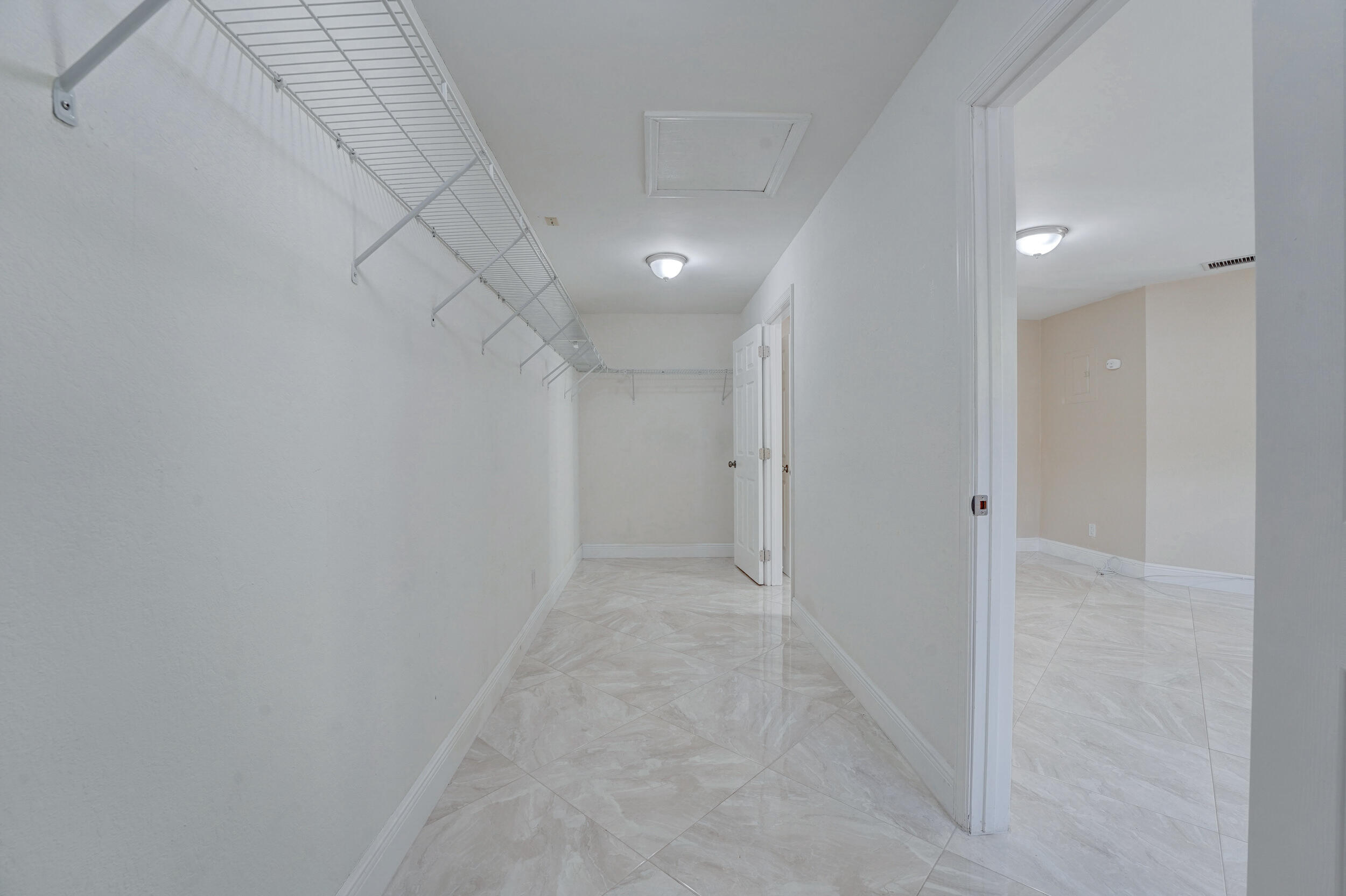 2220 Northeast 41st Street Lighthouse Point, FL 33064 - Photo 14 of 27 Main Master Walk-in Closet