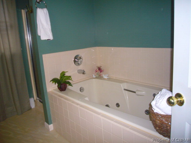 6025 Fletcher Road Gloucester, VA 23061 - Photo 21 of 35 Gallery Image 21