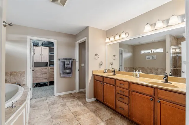 $624,900 | 630 Southwest Marigold Place, Fort White, FL 32038