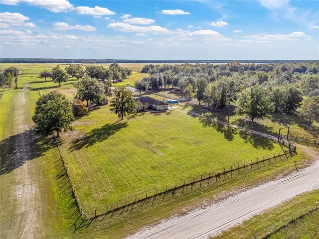 $624,900 | 630 Southwest Marigold Place, Fort White, FL 32038