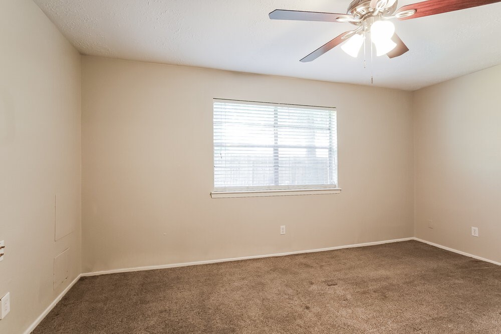 4306 Hickorygate Drive Spring, TX 77373 - Photo 8 of 16