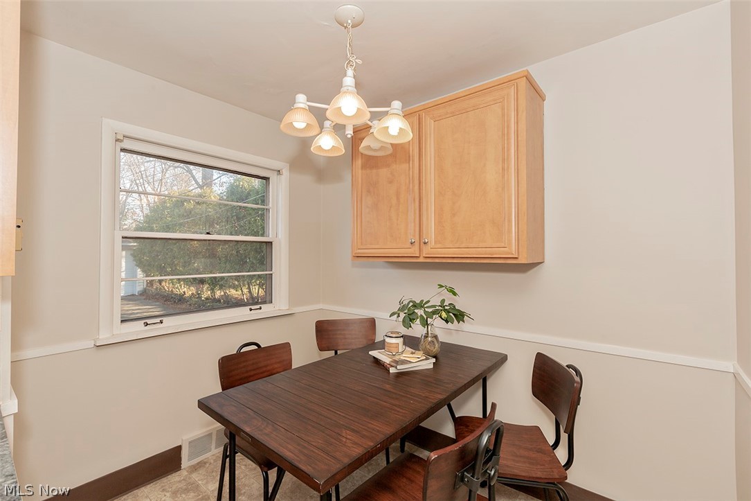 2349 Charney Road Cleveland, OH 44118 - Photo 17 of 30 Gallery Image 17
