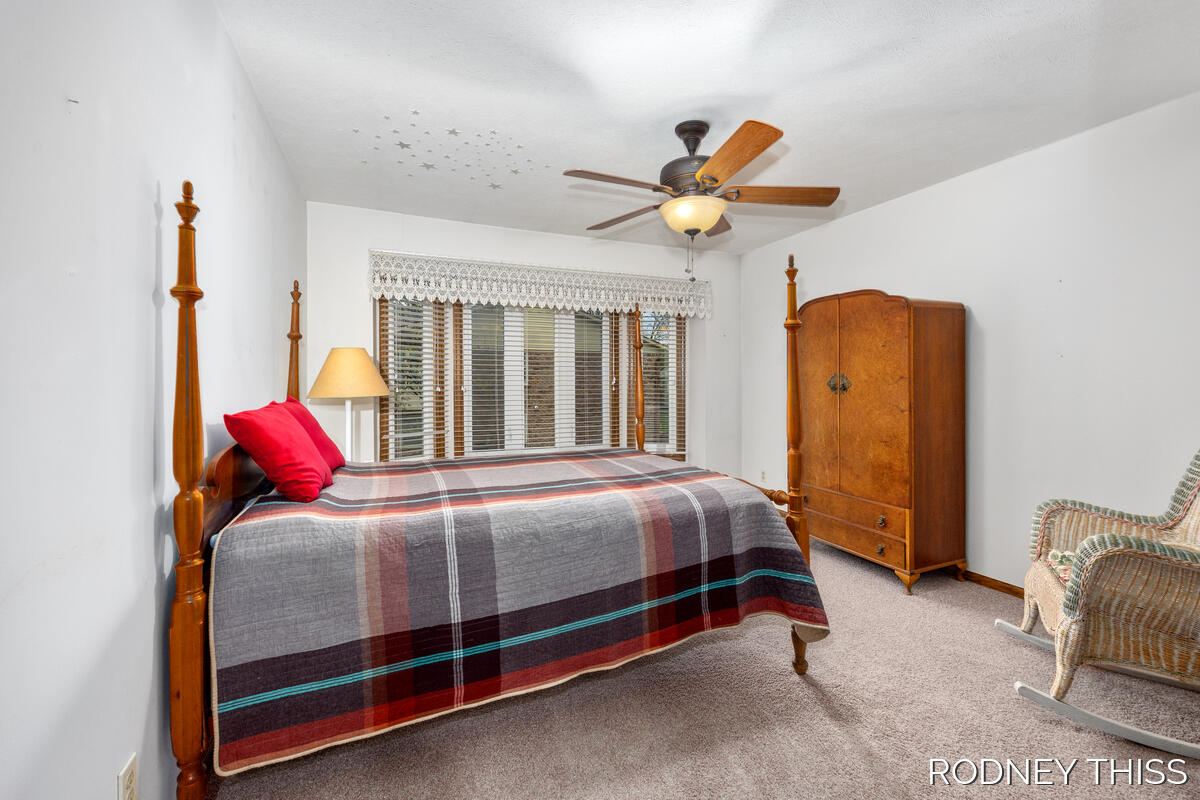 1908 Elizabeth Lane Jenison, MI 49428 - Photo 9 of 20 1908-Elizabeth_009