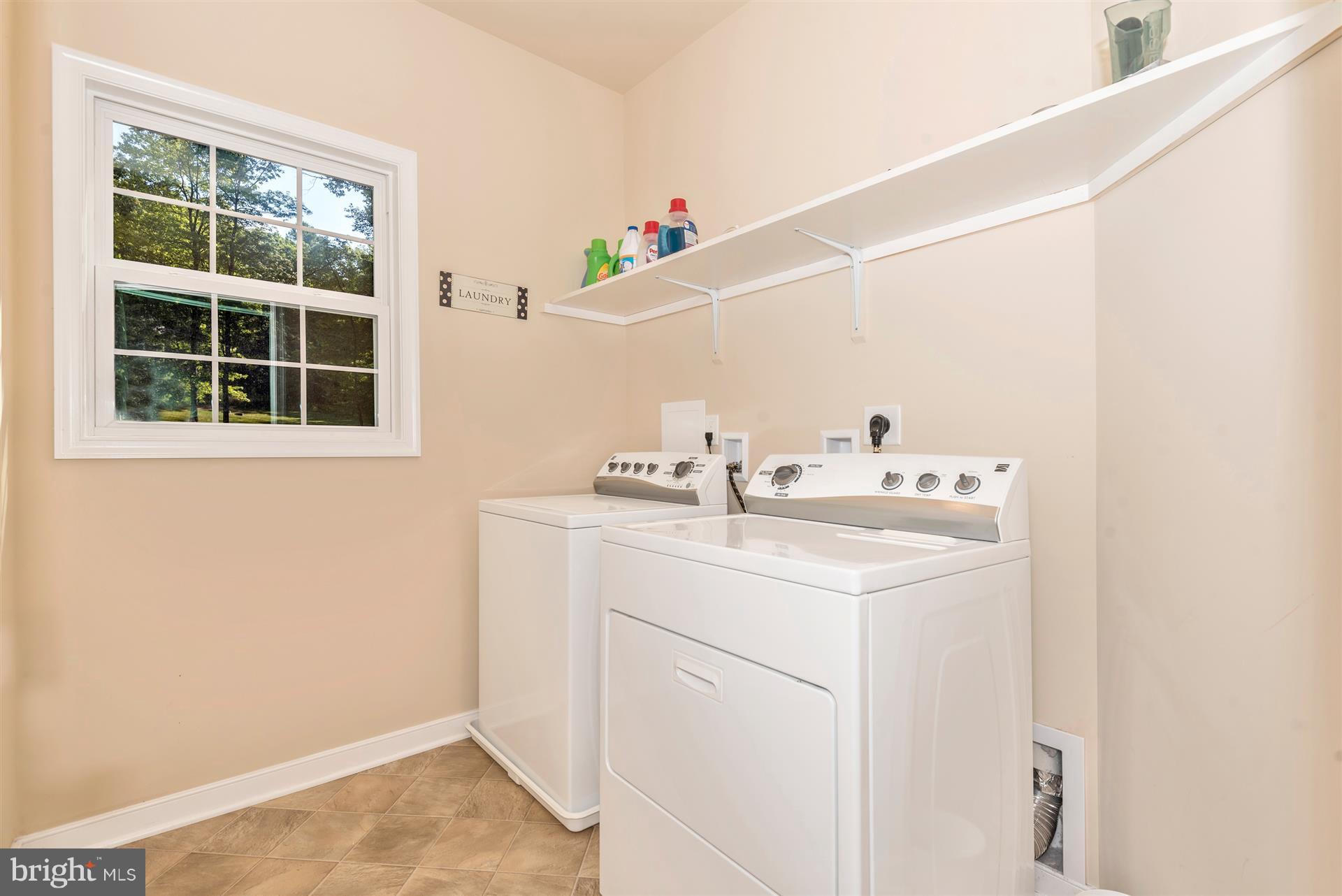 6709 South Clifton Road Frederick, MD 21703 - Photo 26 of 30 2nd Floor Laundry