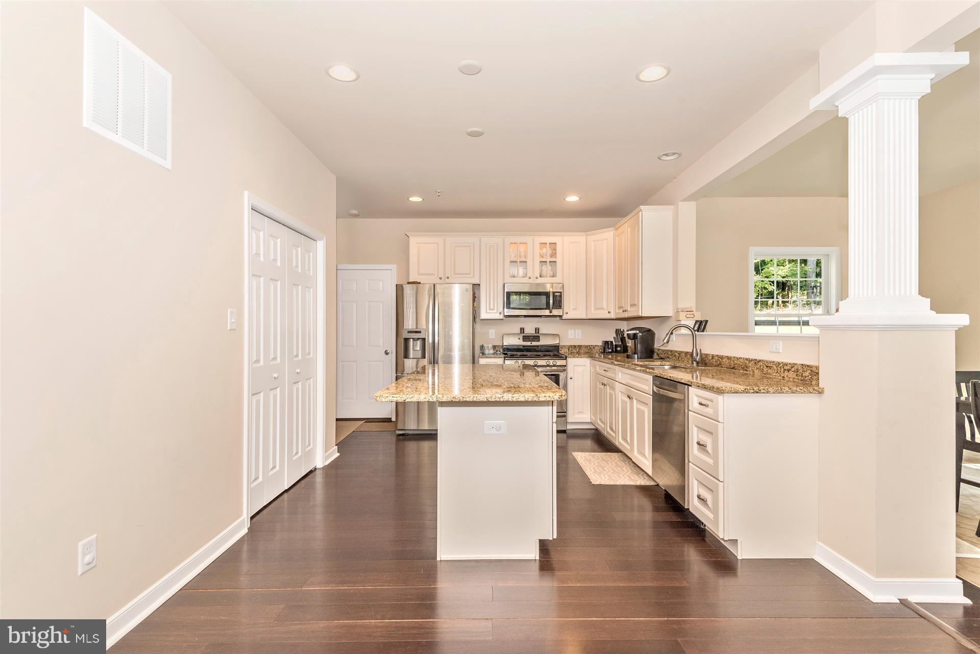 6709 South Clifton Road Frederick, MD 21703 - Photo 6 of 30 Kitchen