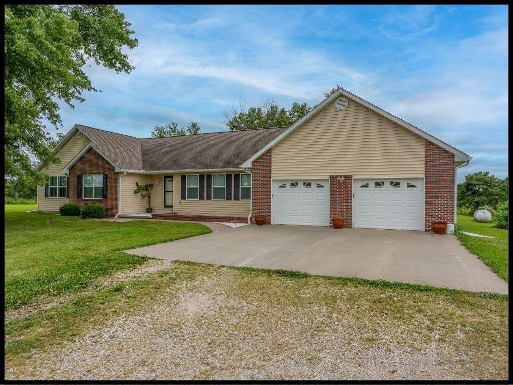560 Northeast 115th Road Knob Noster, MO 65336 - Photo 2 of 56 Gallery Image 2