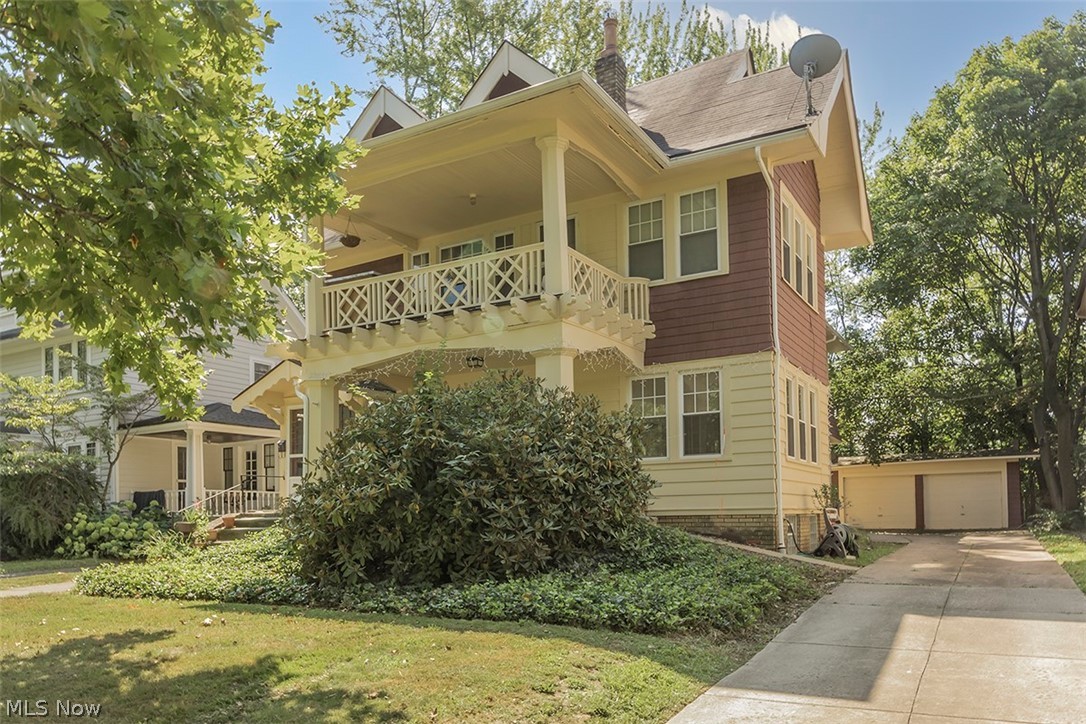 3320 Ormond Road Cleveland, OH 44118 - Photo 2 of 35 Gallery Image 2