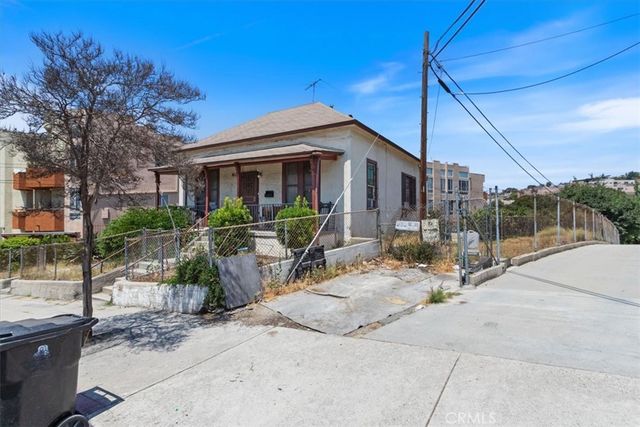 a view of a house with a patio
