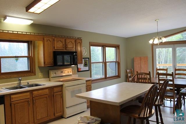 5722 Arnold Road Duluth, MN 55803 - Photo 4 of 21