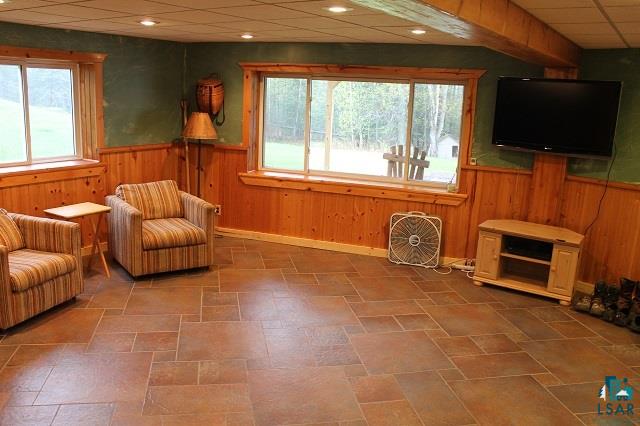 5722 Arnold Road Duluth, MN 55803 - Photo 10 of 21