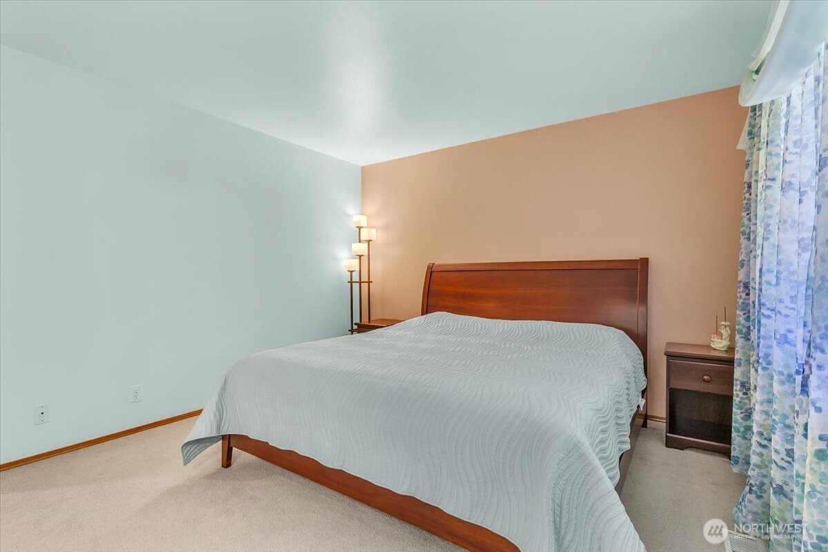 3124 201st Street Southeast Bothell, WA 98012 - Photo 18 of 38