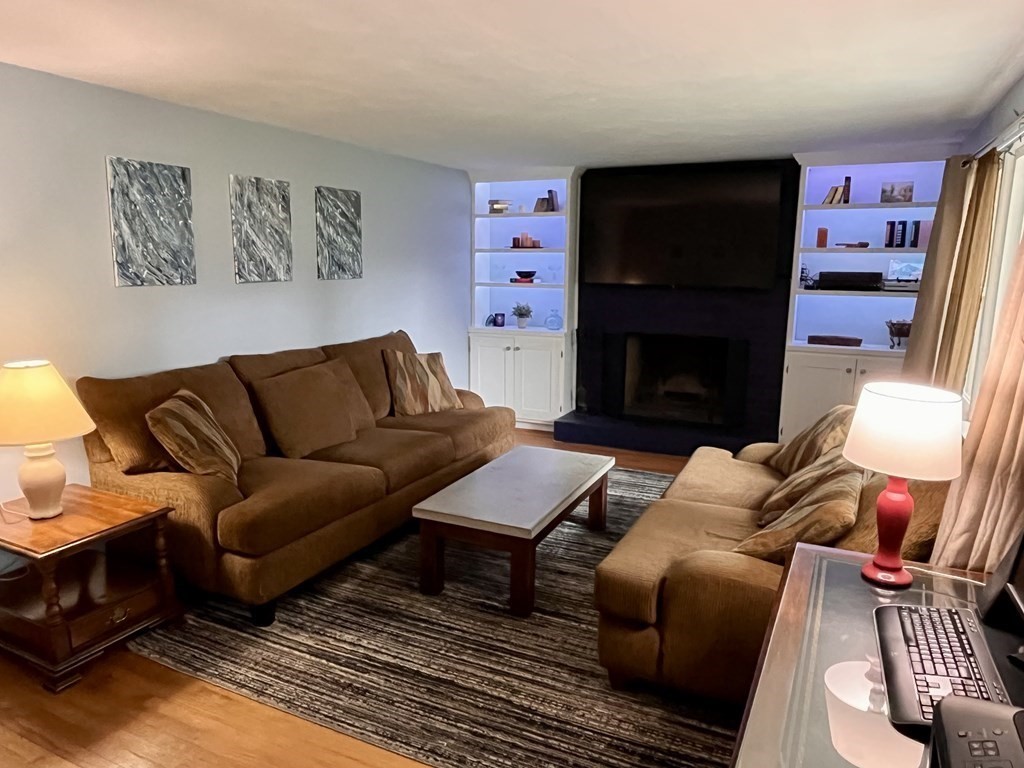 130 Greenleaf Avenue West Springfield, MA 01089 - Photo 14 of 30