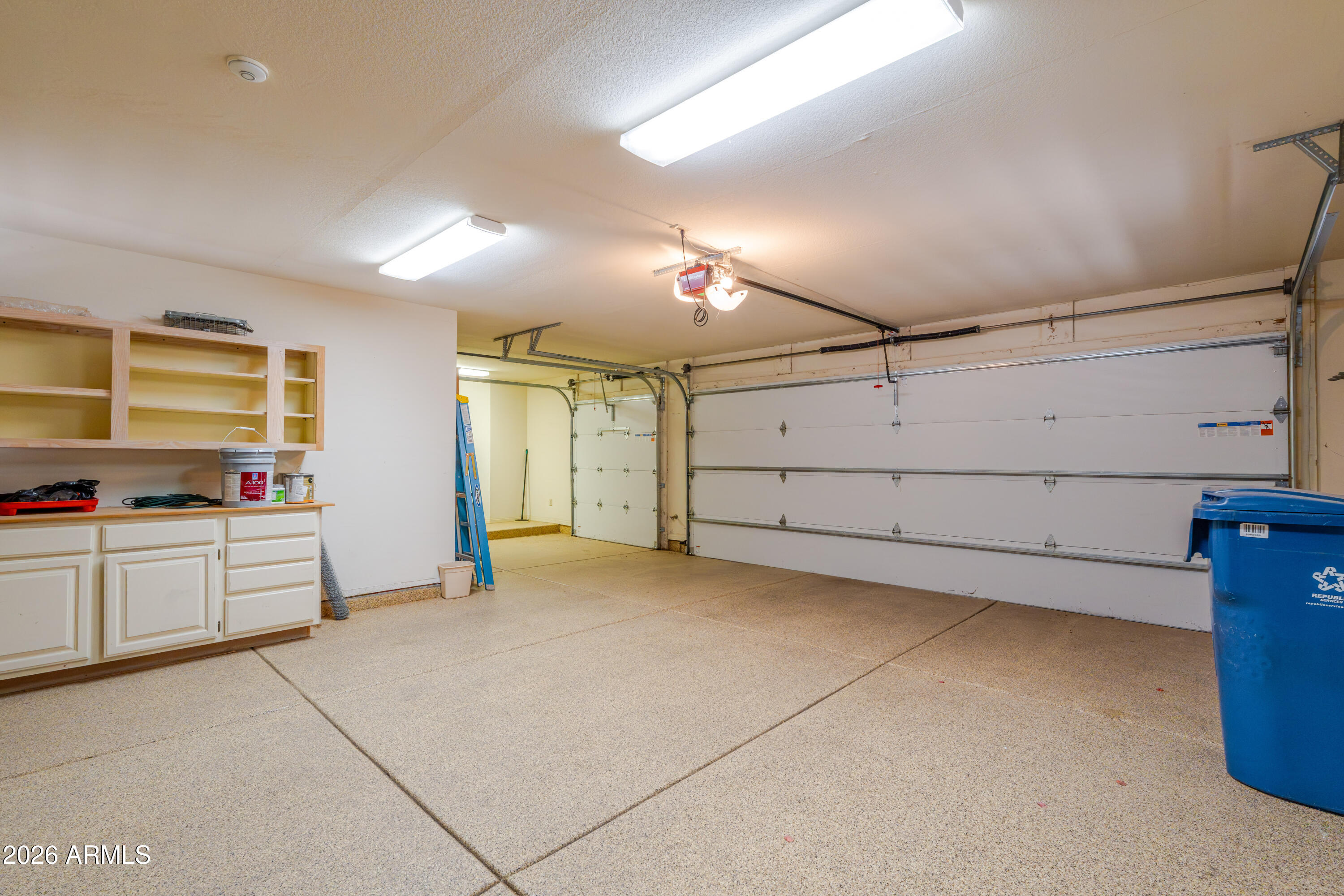 19125 East Vía Esquina Rio Verde, AZ 85263 - Photo 46 of 50 a view of a garage